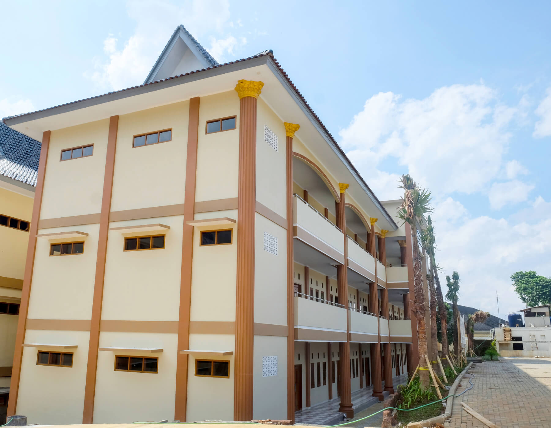 Proyek Pembangunan Sekolah Putra (18 Kelas)